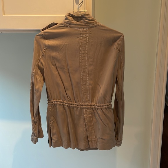 Max Jeans Lightweight Utility Jacket - Picture 2 of 9